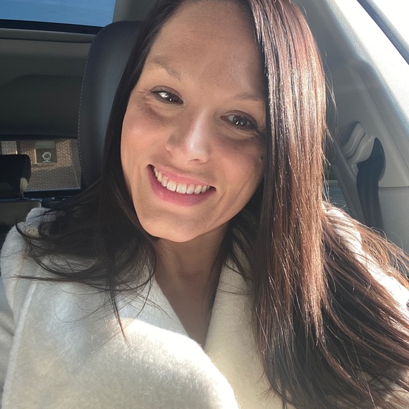 Meet your Posher, Shasta - Picture 4 of 4